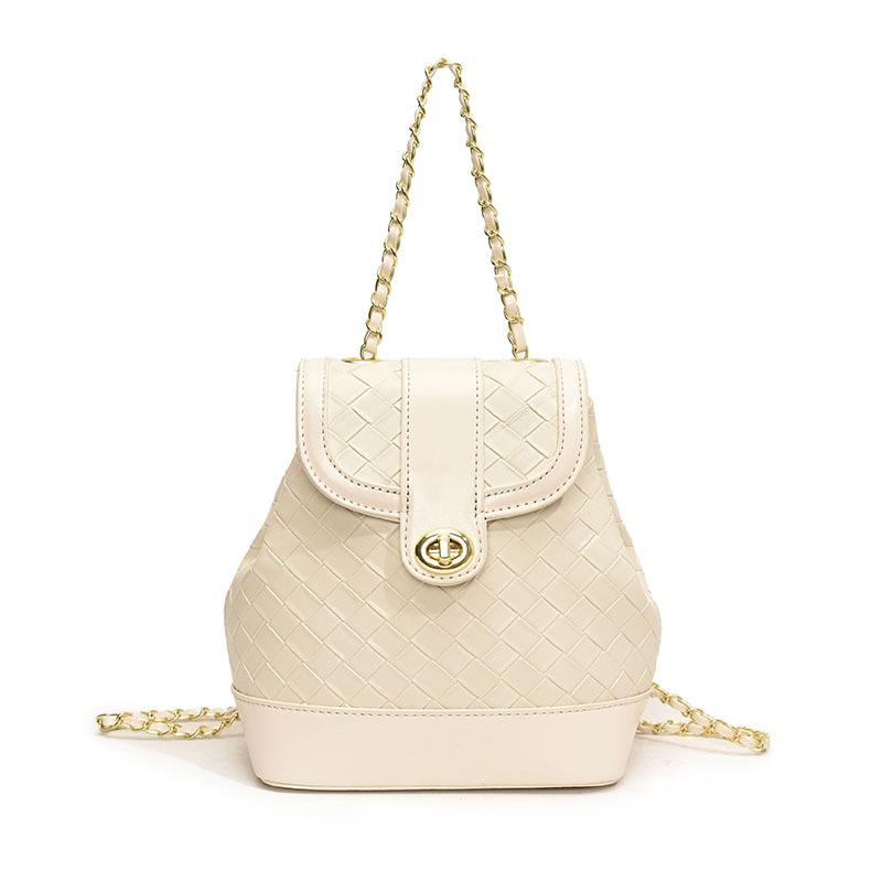 Niche Chain Backpack New Fashion Girls Woven Shoulder Bag Student Commuter Backpack