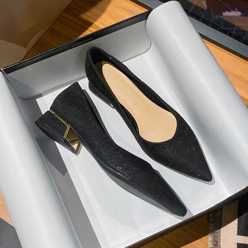 Thick Heel Pointed Head Shallow Mouth Foot Cover Spring Single Shoes Women's 2025 New Low Heel Fashion Late Evening Wind Bridesmaid Women's Shoes