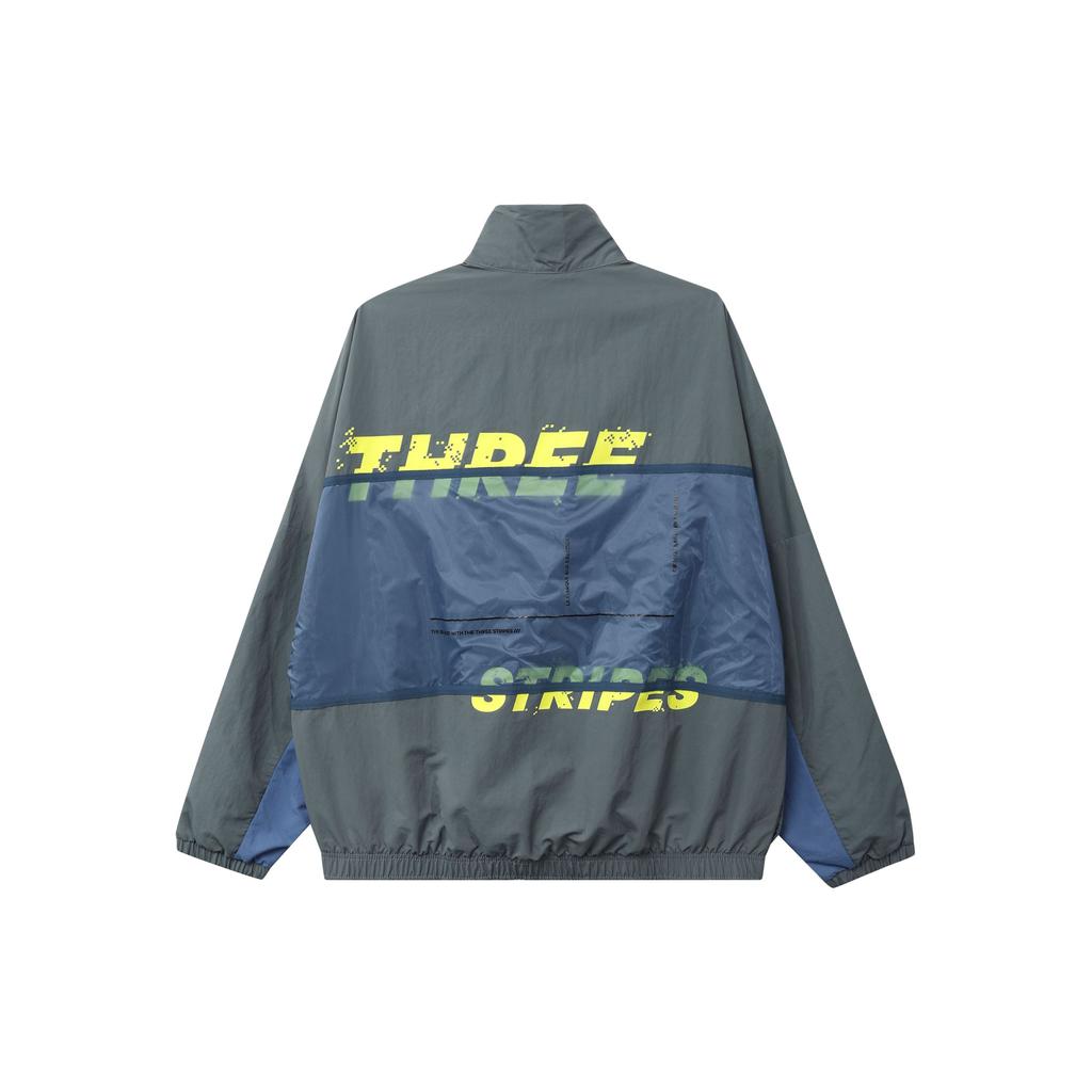 Adidas Jachetă Țesută Word cu Guler Înalt, Croială Largă și Imprimeu Color Block Îmbrăcăminte Exterioară pentru Bărbați Albastru GL8682