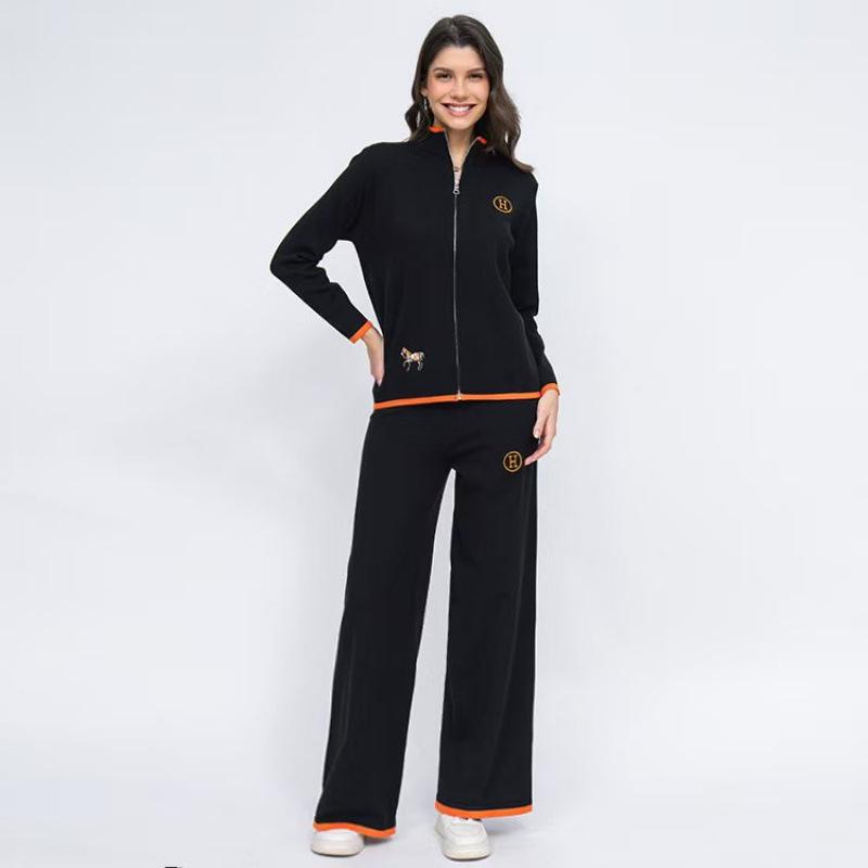 European-American Prancing Horse Embroidery Color Block Knit Outerwear & Pants Set