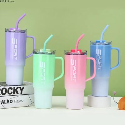 Gobelet portable de 40 oz avec poignée Bouteille d'eau Kawaii Bouteille d'eau Gobelet d'eau de sport Gobelet en plastique en été Mug de voiture