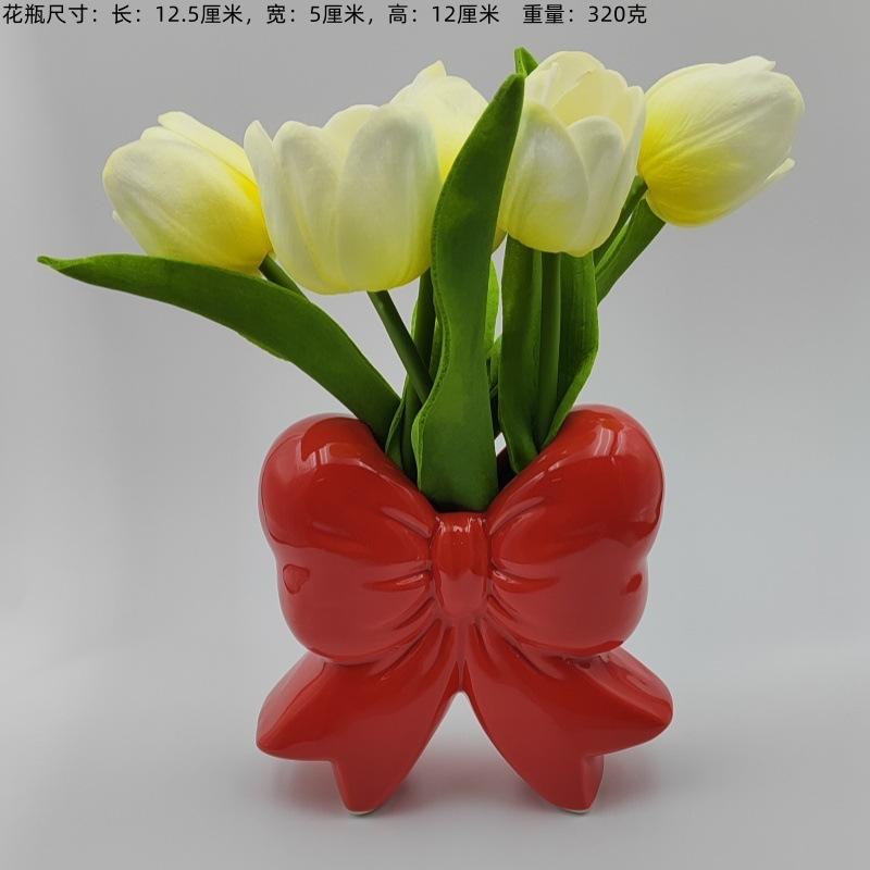 Clover Ceramic Vase: Creative Desktop Indoor Decoration, European-Style Dried Flower Vase Ornament