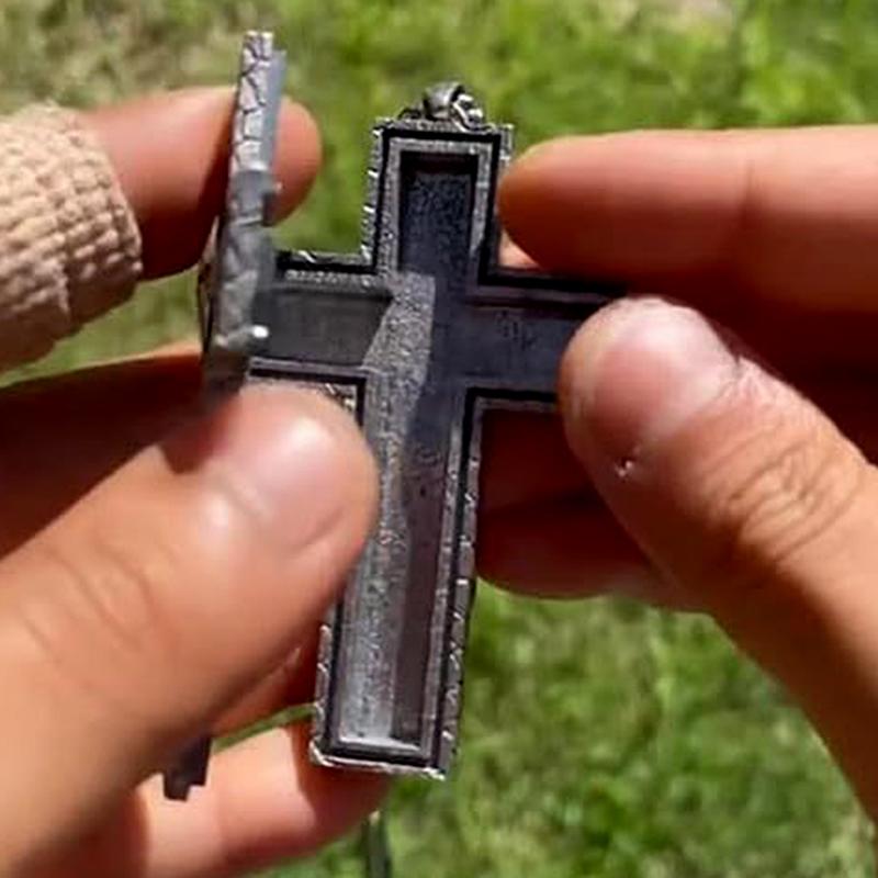 Exquisite Double-Layered Cross Snake-Shaped Pendant Necklace For Men Women Personalized Punk Necklace Jewelry Accessories Gifts