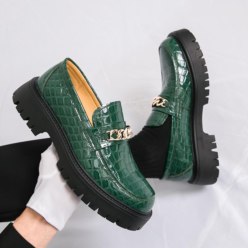 Autumn new platform business loafers men's Korean version of fashion glossy heightening foot leather shoes one pedal