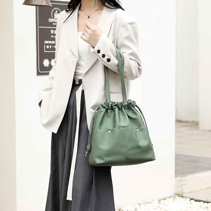 Drawstring Shoulder Bag Women's Handbag Lightweight Water-Repellent Nylon Tote Bag