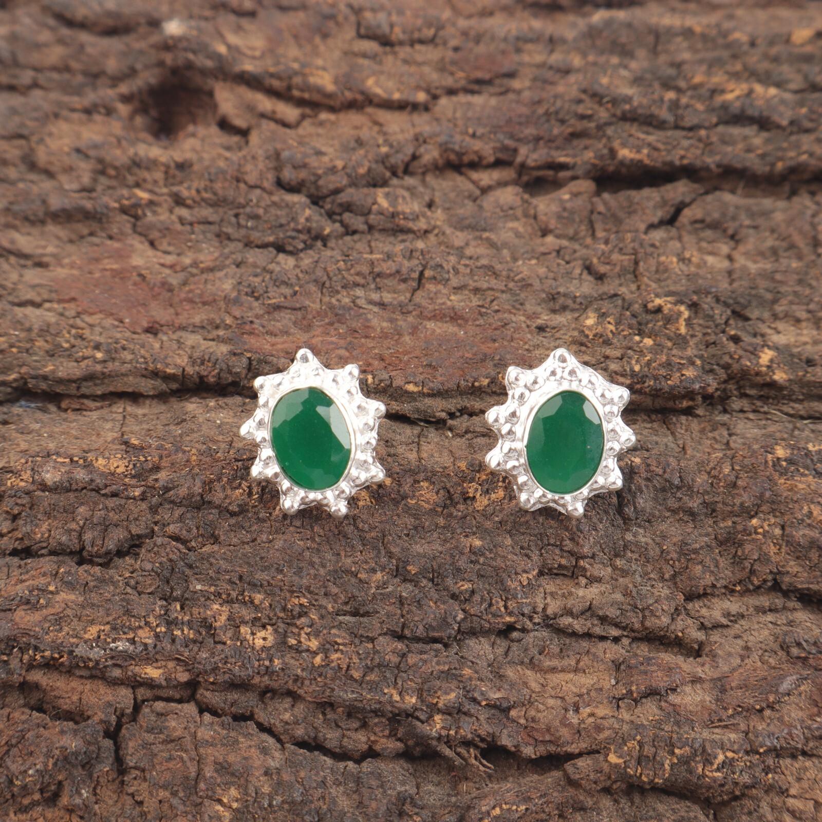 

Зеленый Оникс 925 Стерлинговое Серебро Ювелирные Изделия Ручной Работы Серьги-Пуссеты 0.54 Для Женщин EE-151-5