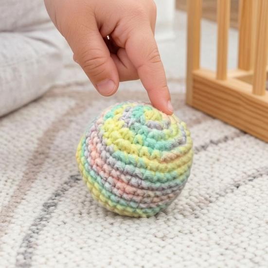 Soft Knitted Footbag, Handmade Crochet Juggling Balls for Kids, Sensory Play Sandbags, Colorful Toss Game for Preschool Playground