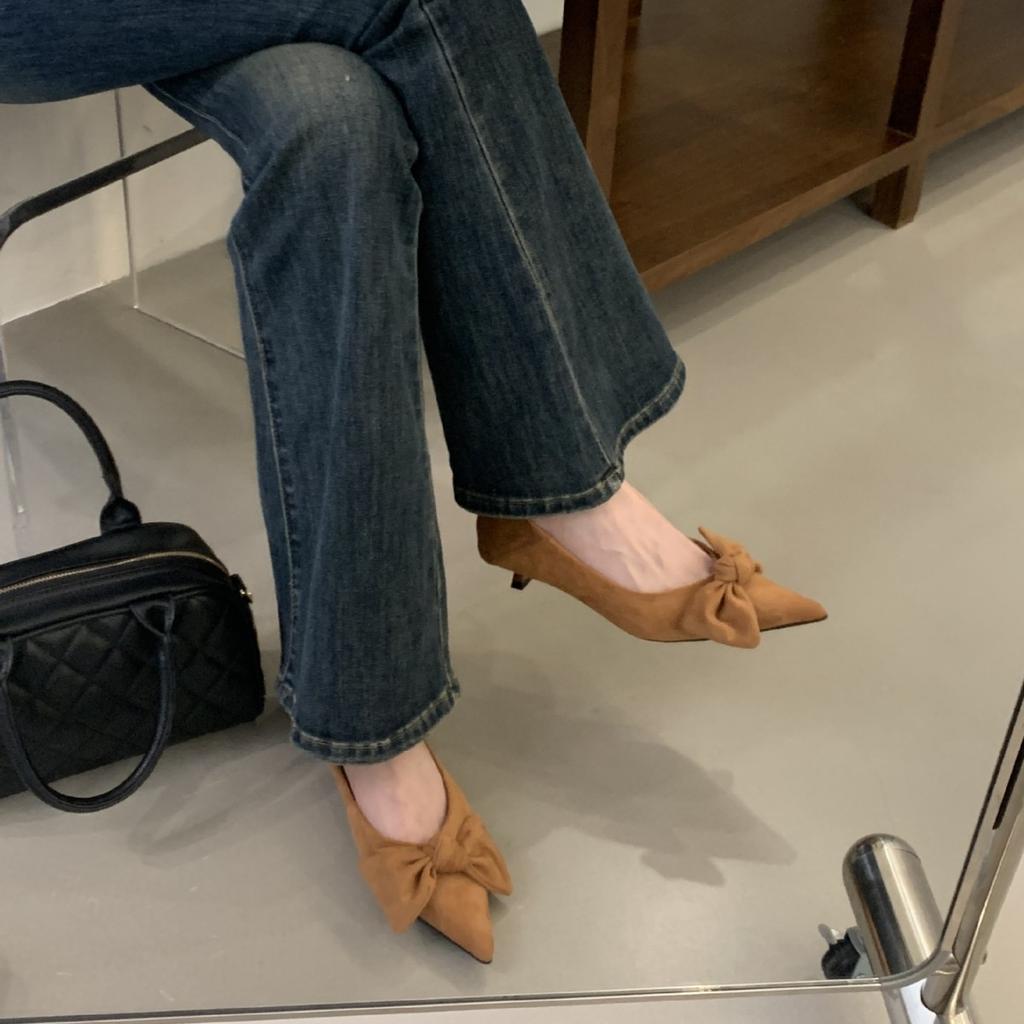 Niche French Black High Heels Women's Shoes 2025 New Spring and Autumn Temperament Suede Bow Pointed Single Shoes