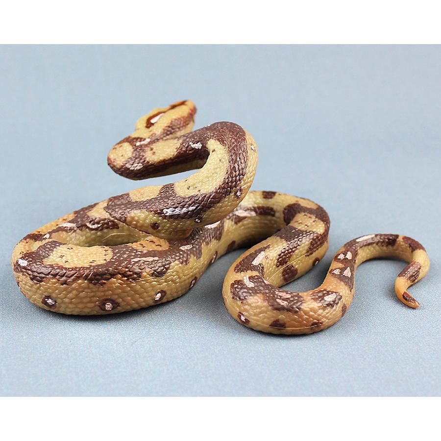 1pc 15x11x5.8cm PVC Decor Prop Realistic Snake for Halloween Party Joke Pranks