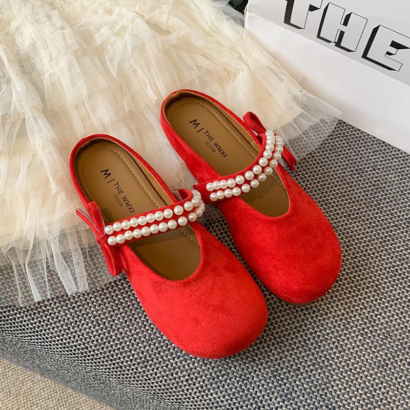 Sandals women's summer ins2025 fashion net red outer wear flat bottom super fire new fashion cool slippers beach shoes
