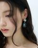 Lovuee Square Cut Glass Cameo Earrings