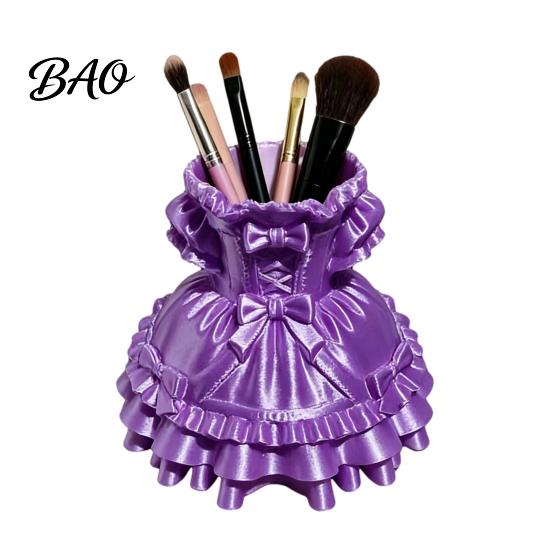 Handmade Pen Holder 3D Printed Dress Shape Holder, Cute Desk Organizer for Makeup Brushes Stationery, Creative Home Office Decor Teacher Gift