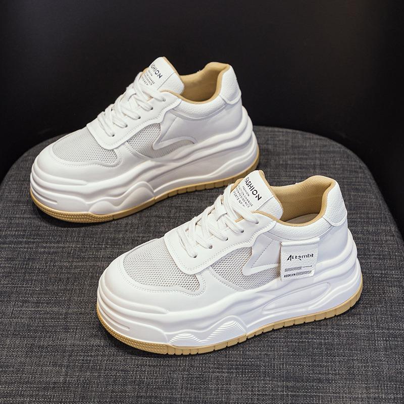 Four Season New Interior Height Increasing Women's Shoes, Small Sports Shoes with Sponge Soles, Lace Up Shoes with Thick Soles