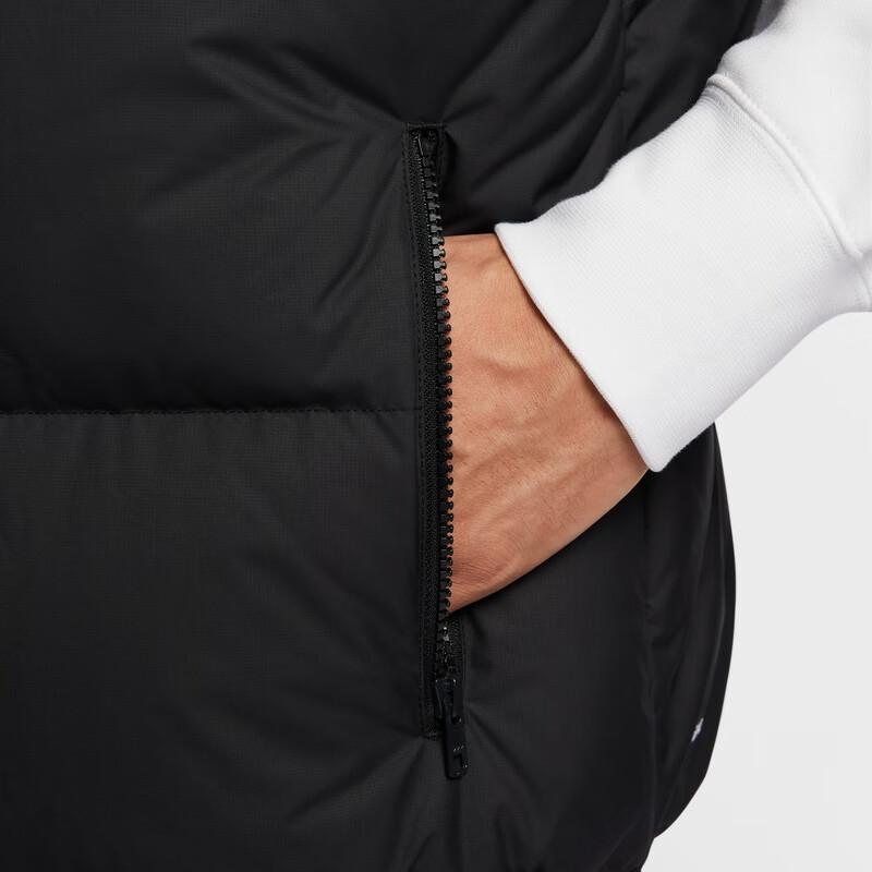 Nike Sportswear Club Warm Water-Resistant Lightweight Loose Down Vest Men Vests IB2978-010