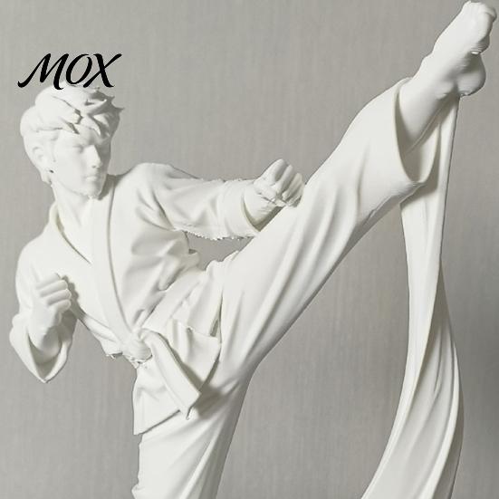 Desktop Ornament 3D Printed Karate Kick Man Statue, White Martial Arts Figurine Sculpture, Modern Home Decor Taekwondo Character Ornament, Minimalist