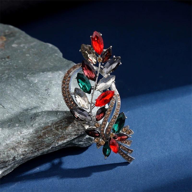 Brosche Damen Hochwertiger Kristallschmuck Retro-Atmosphäre Anzug Corsage Mantelbrosche Geburtstagsgeschenk