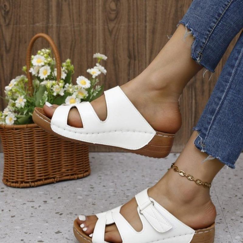 Mode Damen Keilabsatz 2024 Neu Heiß Verkaufende Hausschuhe Lässig Bequem Zehenfrei Schuhe Damen Lässige Strand Flip Flops Damen