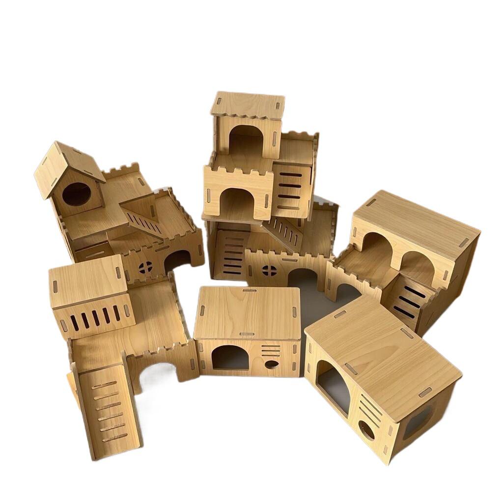 Golden Silk Hamster Villa: Interactive Wooden House with Platform, Climbing Ladder, and Hiding Spots - Complete Set for Landscaping.