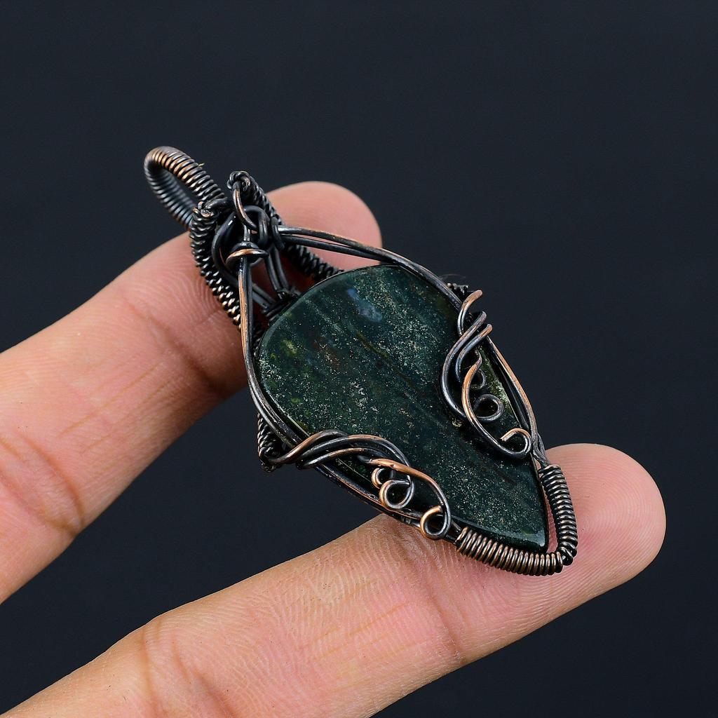 Krvavý kámen drahokam z čistého měděného drátu zabalené ručně vyráběné šperky dárkový přívěsek