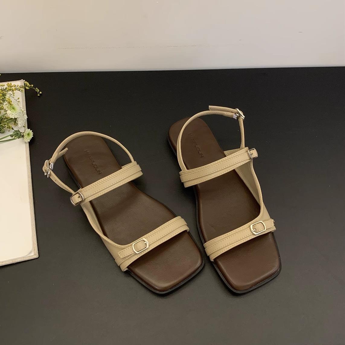 

Design sense one word belt buckle flat Roman sandals women s 2025 summer new seaside vacation with skirt beach shoes 40 хаки