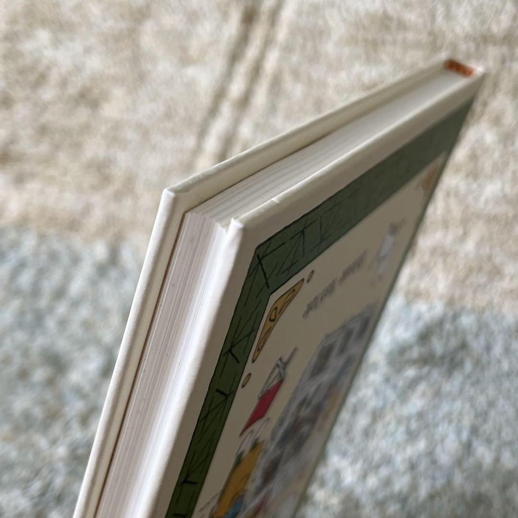 [USED] La CURIOSA Libreria Arukara Bookstore Spanish Picture Books