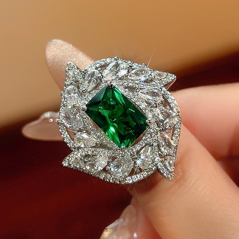 

European and American style copper gold-plated jewelry rectangular ring female red blue green zircon light luxury high-end personality spot