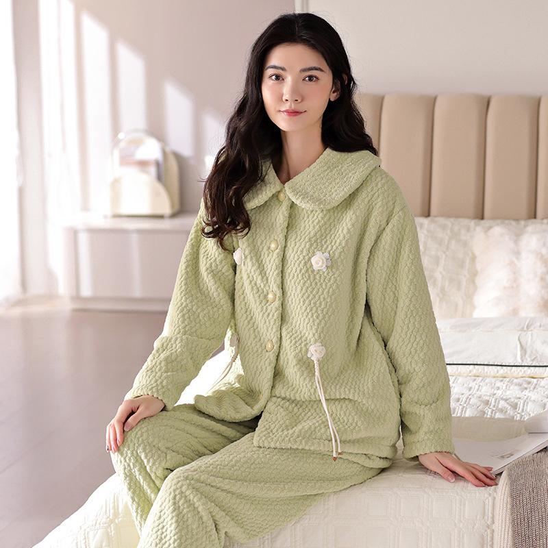 Autumn and winter pajamas women's coral fleece fleece warm simple casual carved flannel outerwear loungewear suit winter