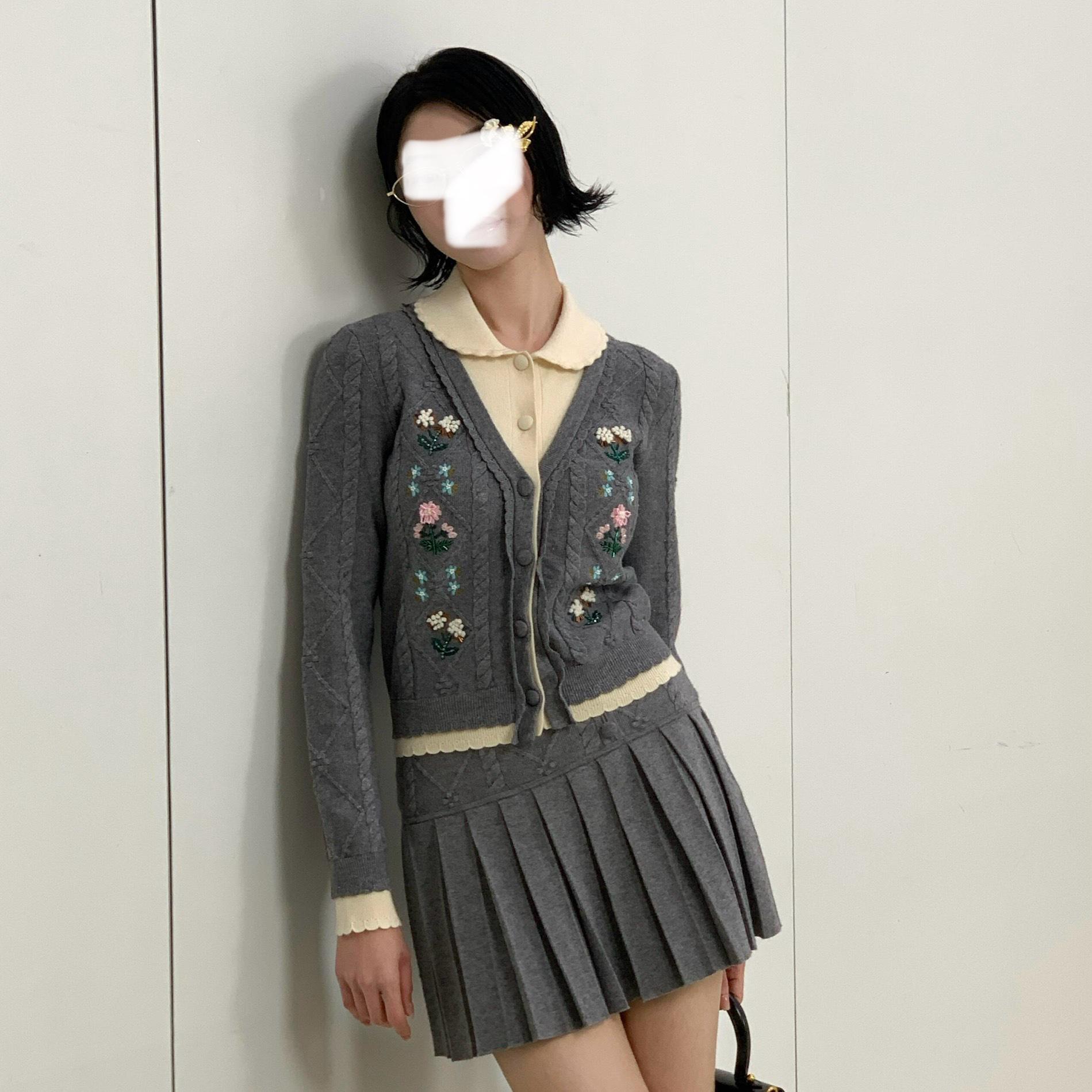 Spring 2026 Color Block Floral Embroidered Knit Cardigan & Pleated Skirt Set Blue Skirt