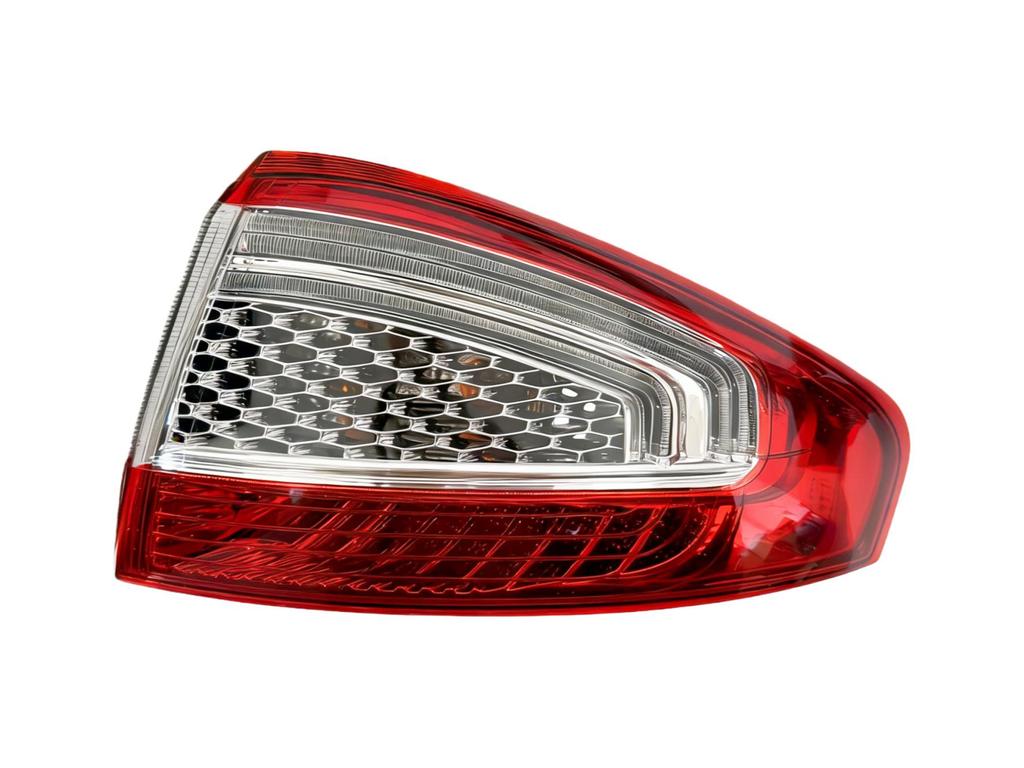 Compatible Rear Brake Tail Light for Ford Mondeo 2011-2013 (BS71-13404-C R)