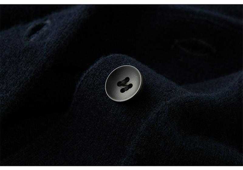 Women's 100% Cashmere Elephant Pattern Round Neck Cardigan Sweater