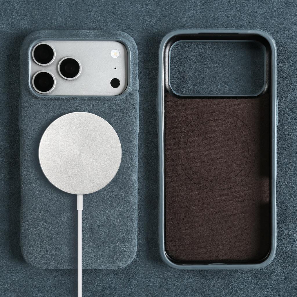 Étui Magnétique de Luxe en ALCANTARA pour IPhone17 Pro Max 16 15 14 13 12 pour Magsafe Cuir Artificiel Suede Supercar Housse de Téléphone