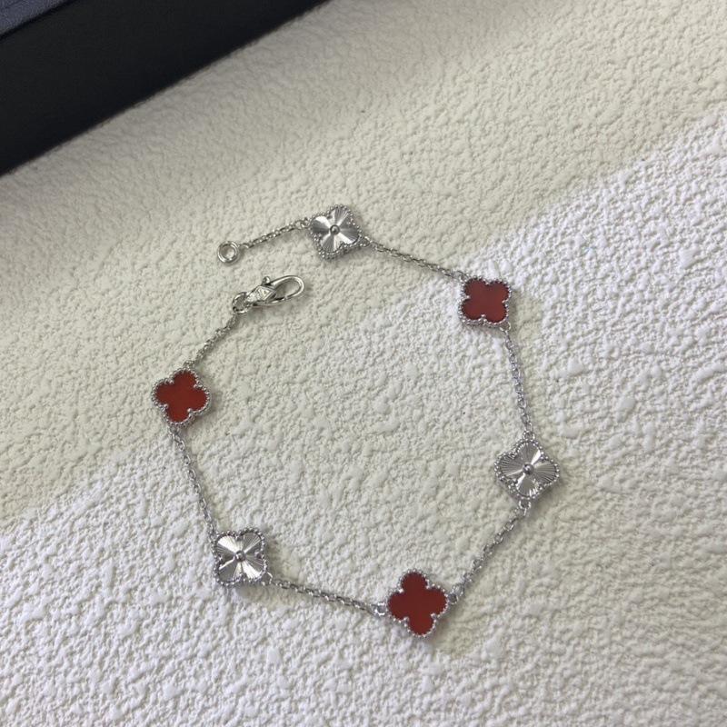 Boutique Vierblättriges Kleeblatt Mini 9mm Sechs Blumen Armband 18k Ins Mode Herren- und Damenarmbänder