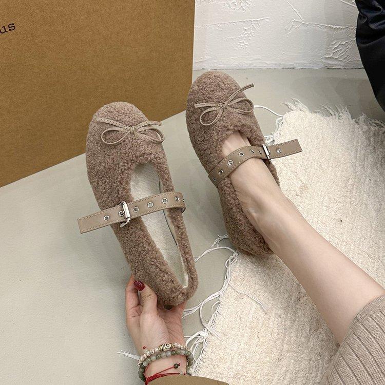 Winter 2025 new bow fairy style versatile fashion simple word with soft sole square head Mary Jane shoes