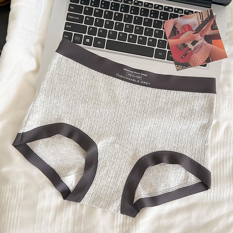 

Женское хлопковое удобное бесшовное дышащее антибактериальное нижнее белье с ластовицей большого размера 2XL серый