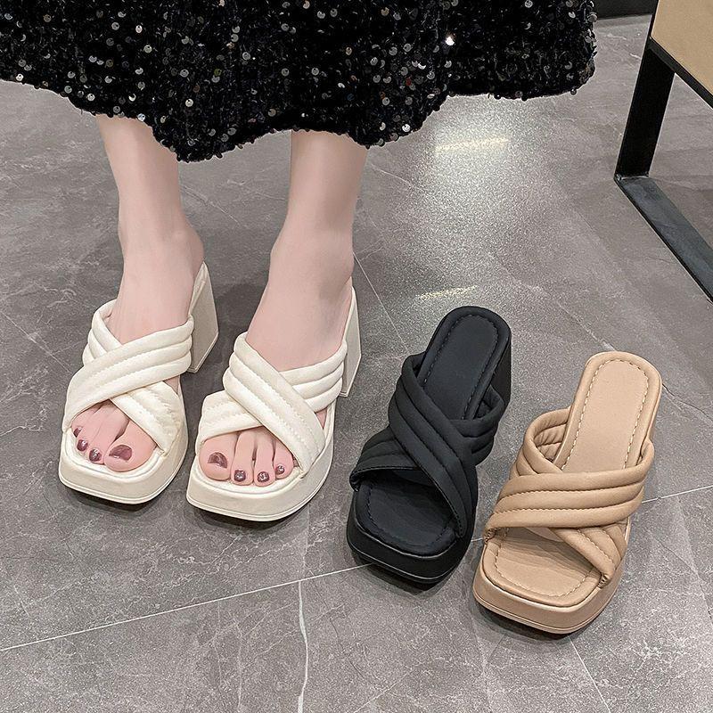 2025 summer new small man shows height Korean version thick-bottomed waterproof table slippers French women's one-word drag high-heeled sandals