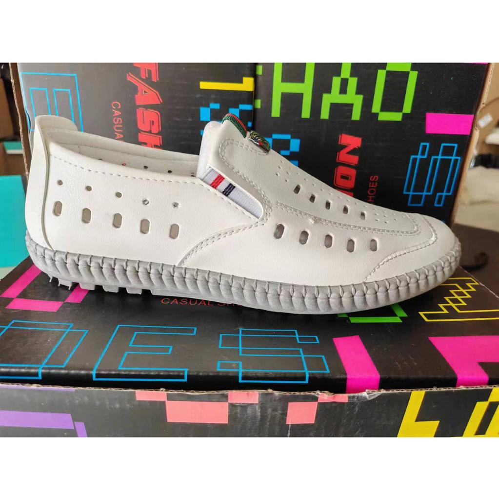 2024 Sommer neue einpedalige ausgehöhlte Herren atmungsaktive lässige weichsohlige Fahrschuhe modische und leichte flache Schuhe