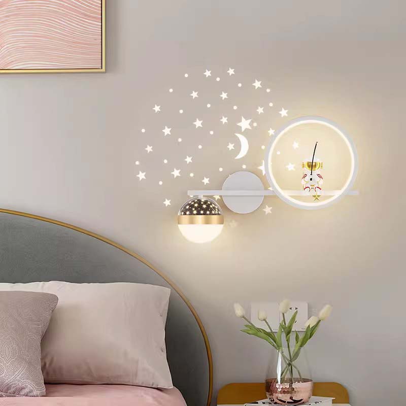 New Modern Background Wall Lamp Creative Astronaut Cartoon Spaceman Boy and Girl Room Star Bedroom Bedside Lamps and Lanterns