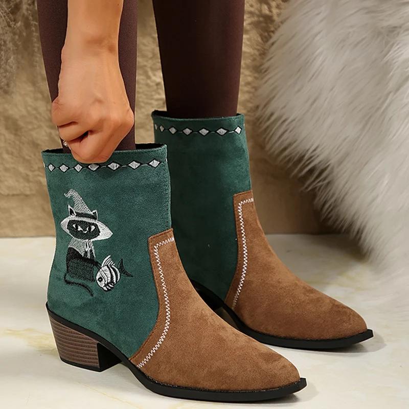 

Ботильоны в стиле вестерн с вышивкой на Хэллоуин, женские осенние сапоги из искусственной замши с острым носком, ковбойские сапоги, женская обувь, большой размер 43, короткие BOTAS 43