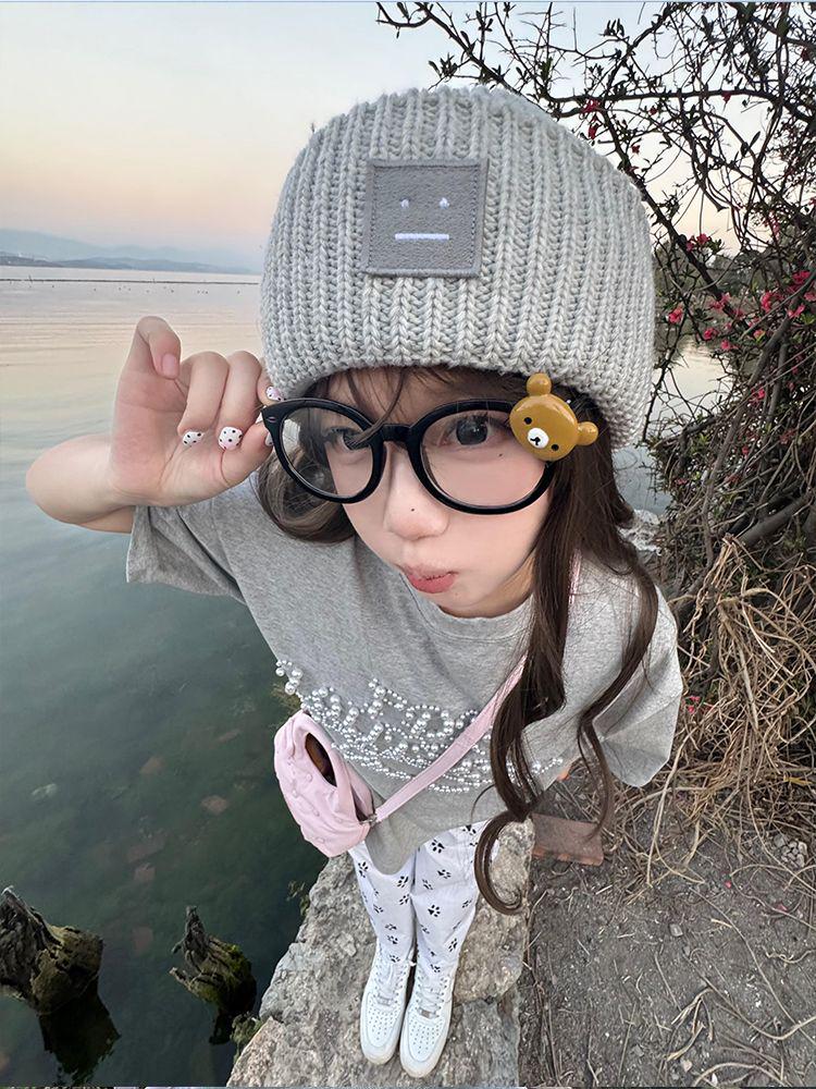 Damen Retro Baumwoll-T-Shirt mit schwarzen Perlen, Sommerkollektion 2025