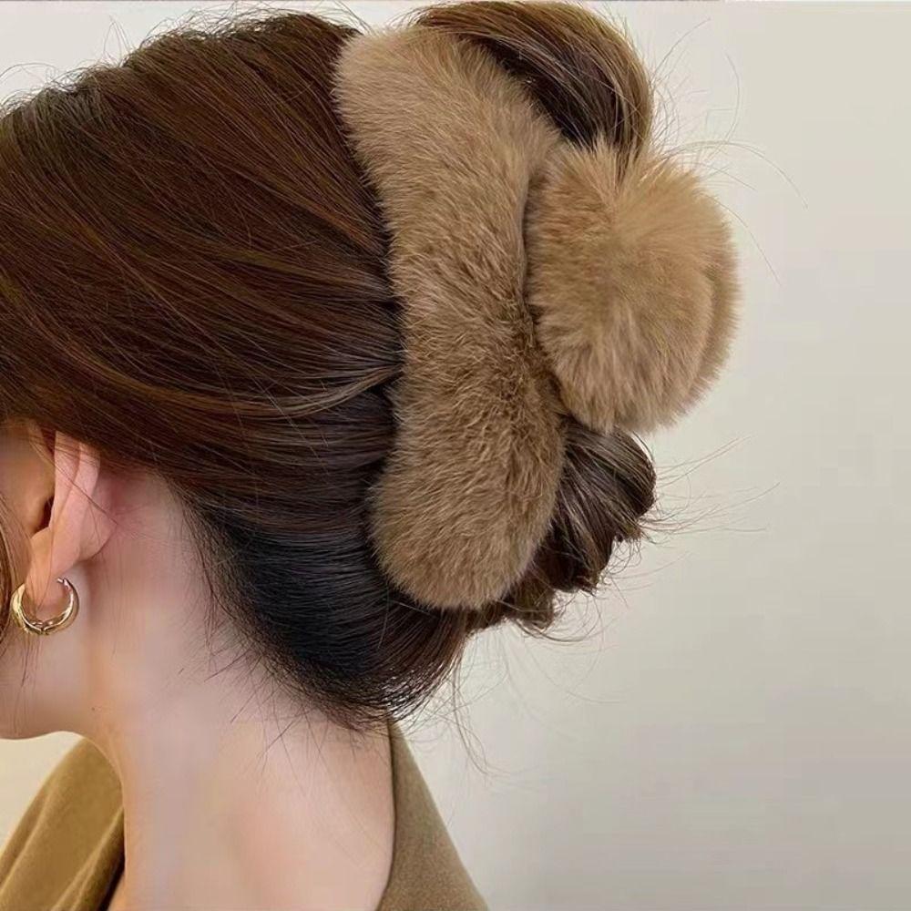 Pure Color Faux Fur Large Hair Clip Leopard Print Winter Hair Accessories Sweet Grasp Clip Girls