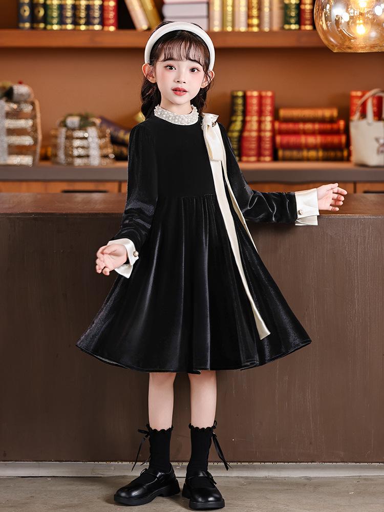 Autumn/Winter 2026 Girls' Exquisite Red Princess Dress - High-End Children's Fashion