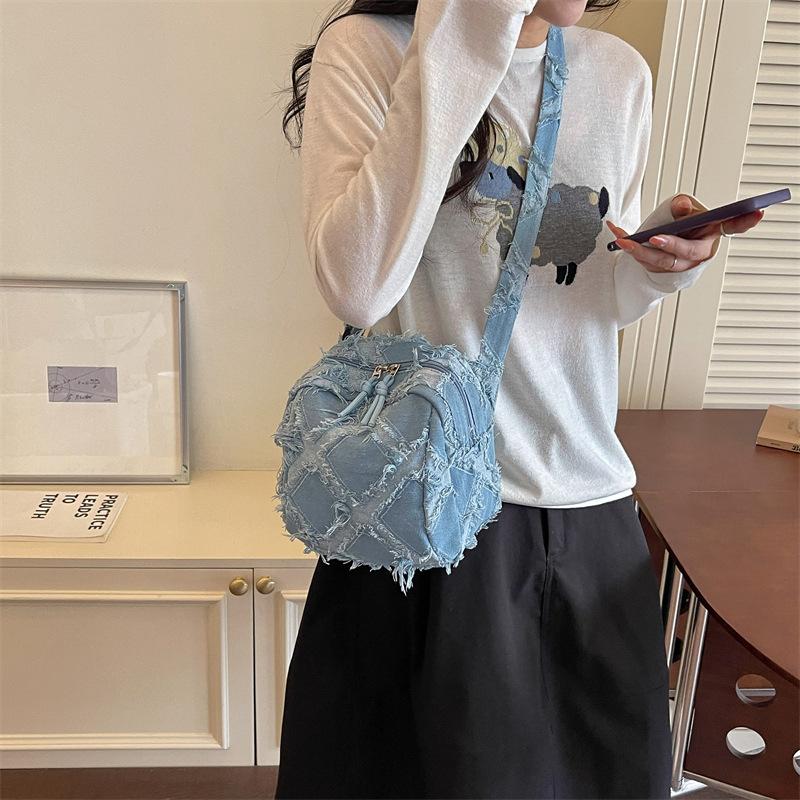Fashionable Small Bag - Crossbody Bag, Round Handbag, Casual Single-shoulder Small Carry Bag