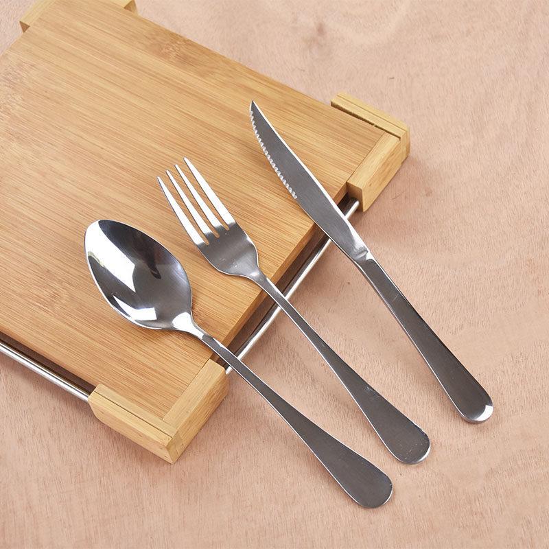 Thickened Stainless Steel Cutlery Set: Ceramic Plate, Steak Knife, Fork, Spoon - Three-Piece Western Dining Set