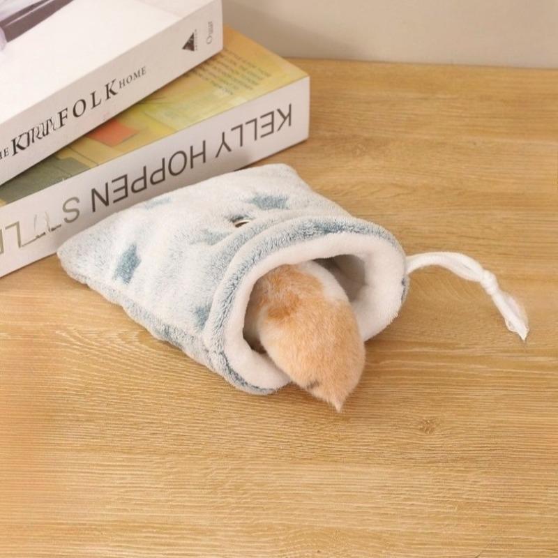 Hamster Sleeping Bag Warm Soft Plush Pet Sleep House Small Pet Bed for Hedgehog Guinea Pig Squirrel Pet Hamster Outing Pocket