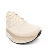 Беговые кроссовки New Balance More V6