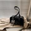 Simple and large-capacity shoulder underarm bag women's new spring and summer fashion commuter baguette bag