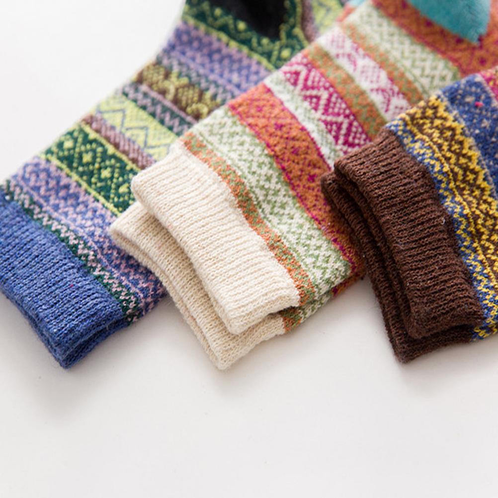 5 Pairs Christmas Wool Socks for Women Men Vintage Winter Warm Thick Cozy Socks Knitted Casual Soft Socks Sports Socks