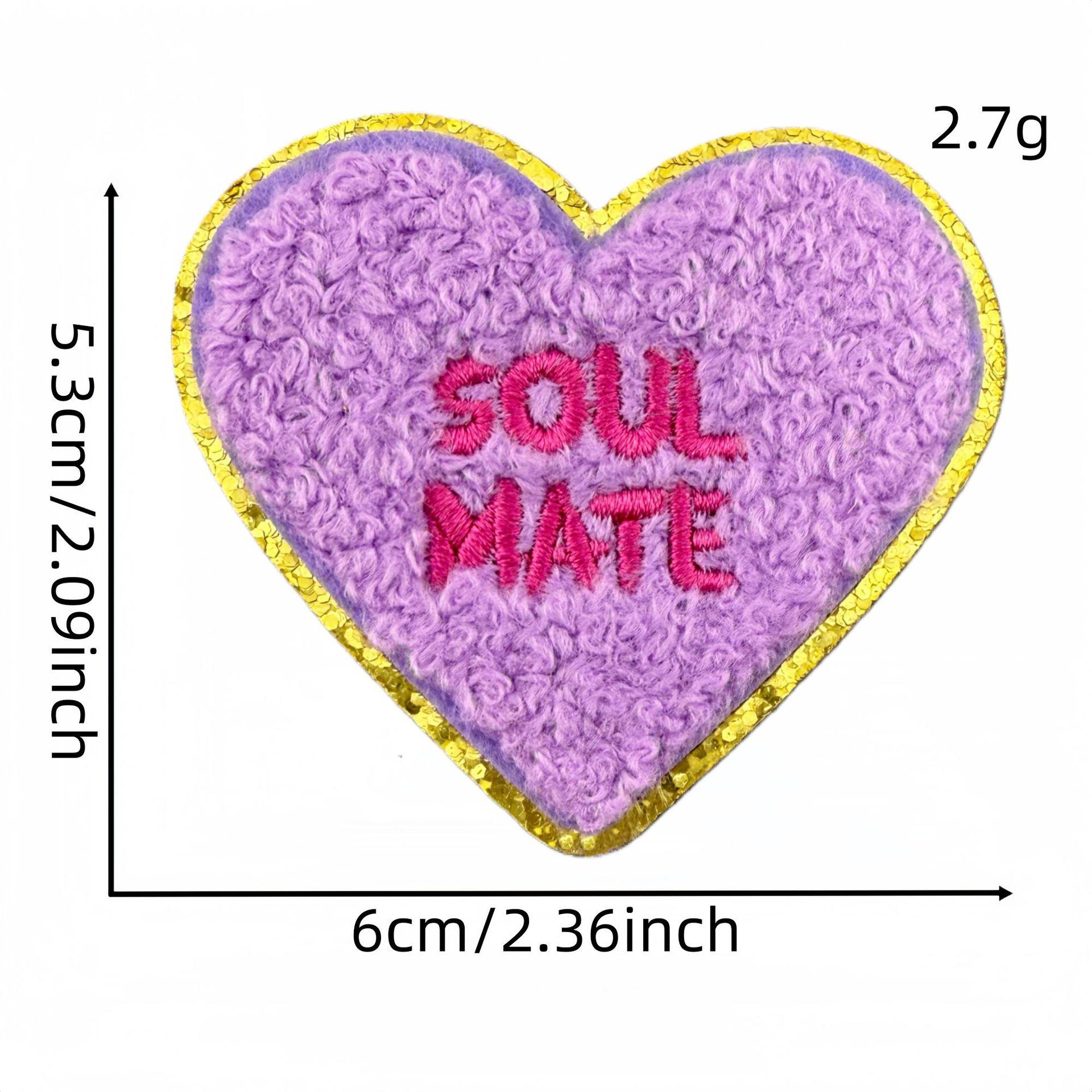 

Valentine s Day Heart Patch: Gold-Edged Embroidery Badge for Clothing Accessories