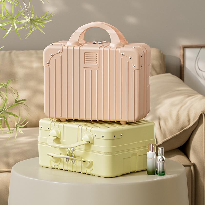 14" Women's Travel Makeup & Souvenir Box with Wheels