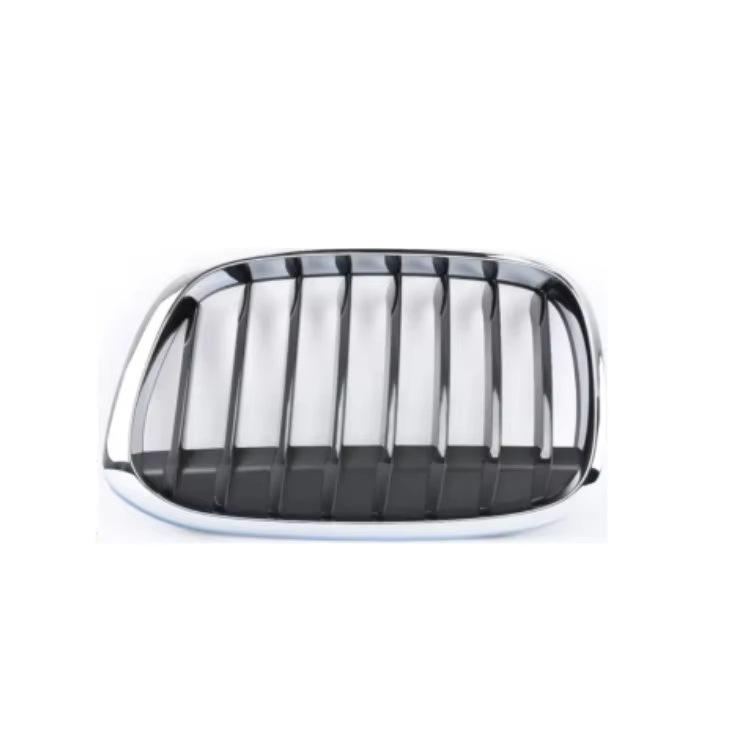 BMW X1 F48 Rückleuchtenwechsel (Teilenummern: 63217488541, 63217488542)